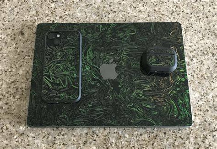 Do Dbrand skins protect? | ContextResponse.com